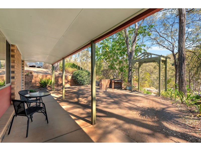 9 Valley View Road, Ballard QLD 4352