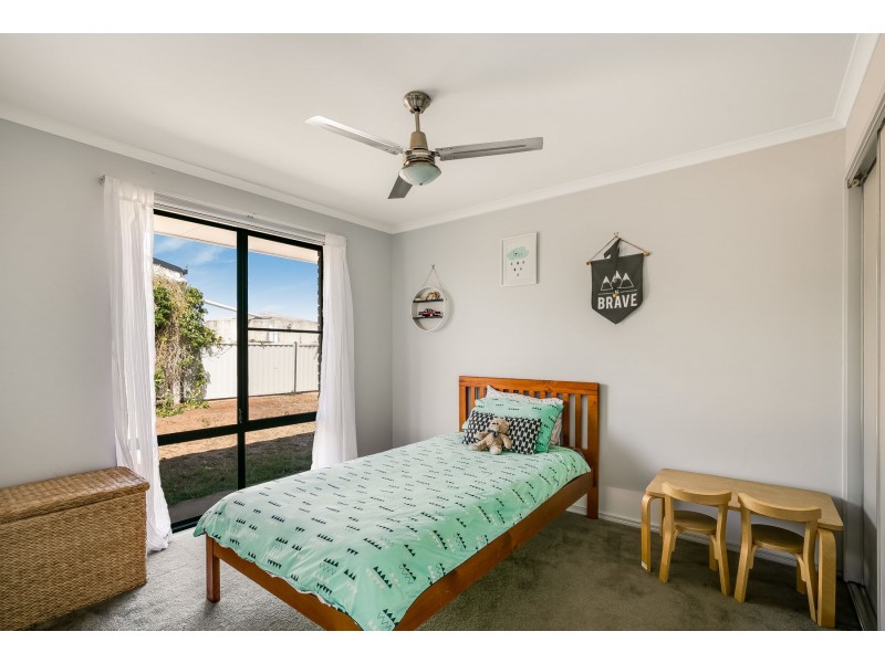 42 Ashford Drive, Wyreema QLD 4352