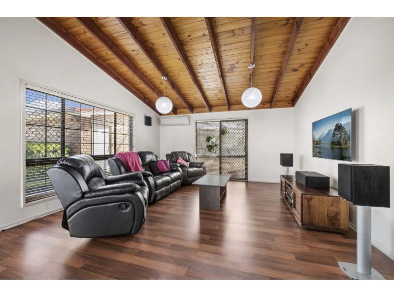 7 Roslyn Street, Westbrook QLD 4350