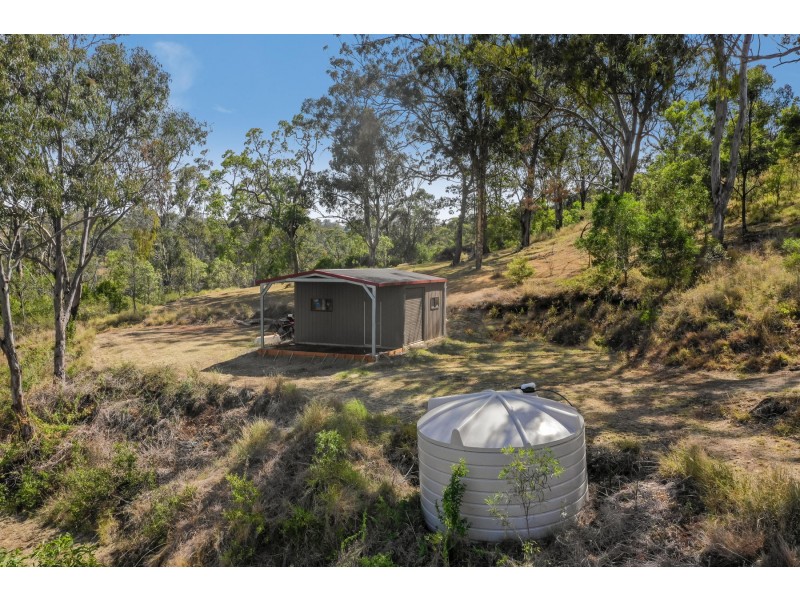 1 Vayro Road, Blue Mountain Heights QLD 4350