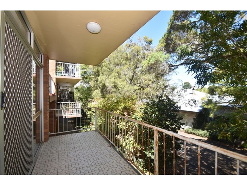 4/33 Margaret Street, East Toowoomba QLD 4350