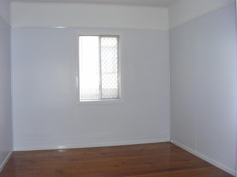 11 Bothwell Street, Newtown QLD 4350