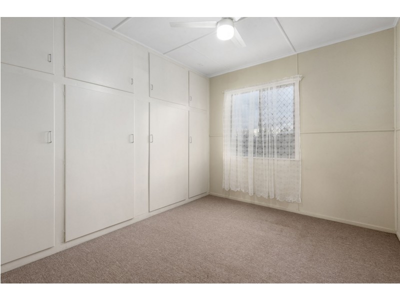 106 Mocatta Street, Goombungee QLD 4354