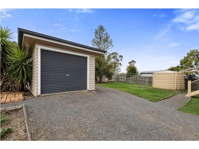 106 Mocatta Street, Goombungee QLD 4354