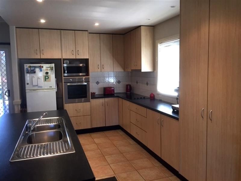 55 Llewellyn Street, Centenary Heights QLD 4350