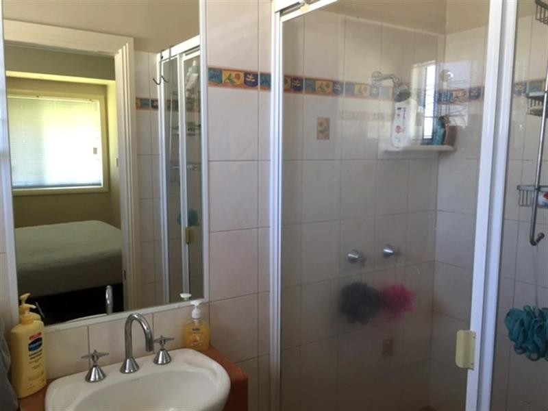 55 Llewellyn Street, Centenary Heights QLD 4350