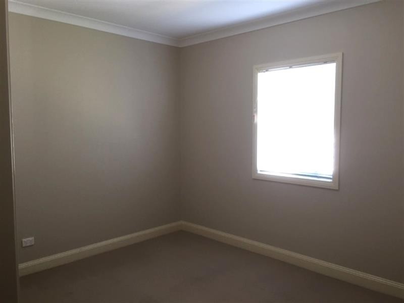 55 Llewellyn Street, Centenary Heights QLD 4350