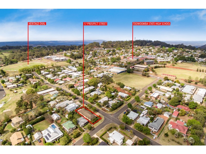 17 Prospect Street, North Toowoomba QLD 4350