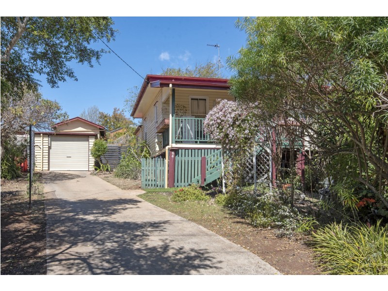 64 Hogg Street, Rockville QLD 4350