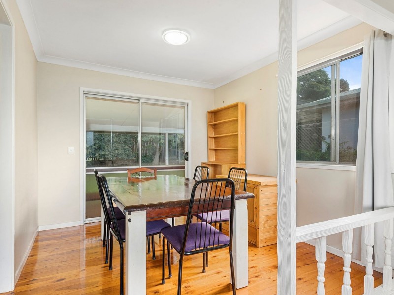 17 Martini Street, Mount Lofty QLD 4350