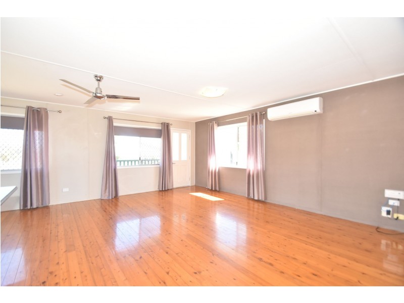 18 John Street, Goombungee QLD 4354