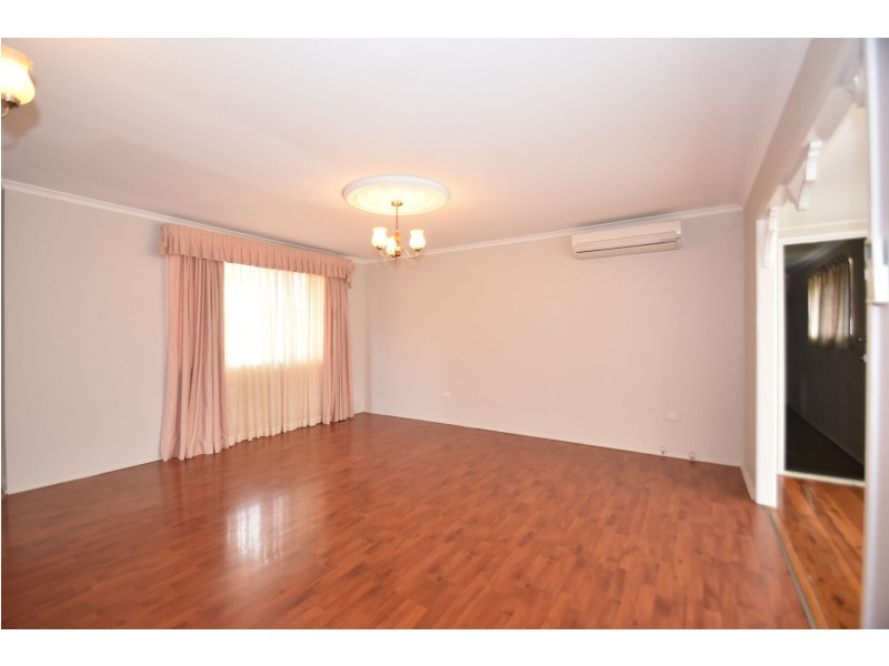 8 Blue Hills Drive, Rangeville QLD 4350