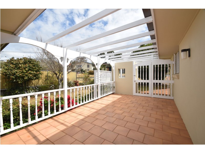 8 Blue Hills Drive, Rangeville QLD 4350