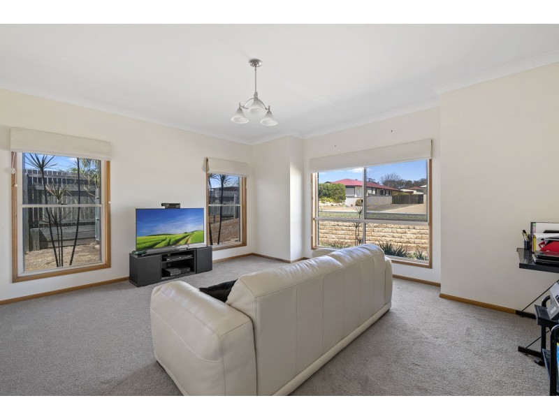 30 Tennyson Court, Westbrook QLD 4350