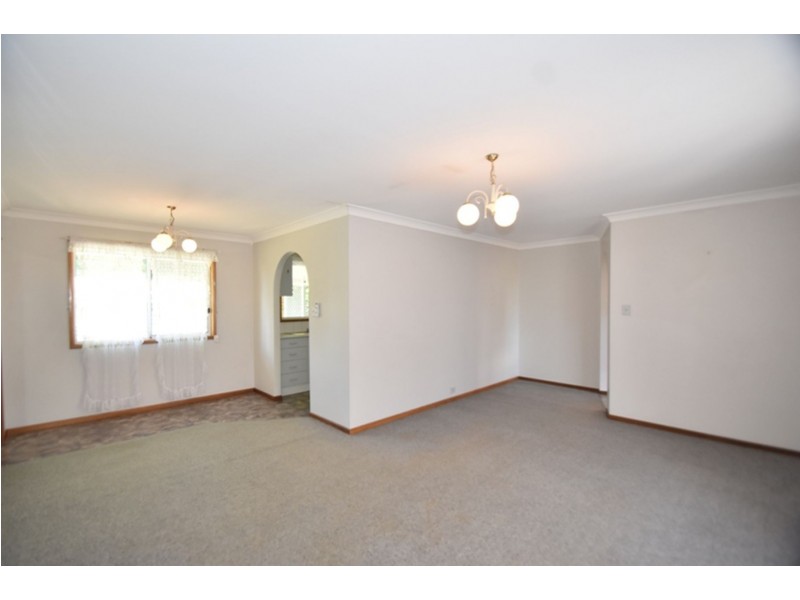 38 Riethmuller Street, Kearneys Spring QLD 4350