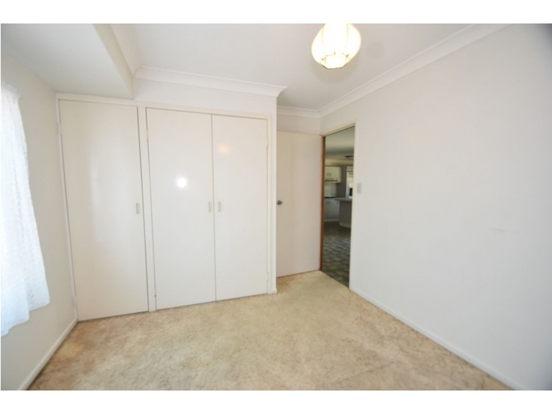 38 Riethmuller Street, Kearneys Spring QLD 4350