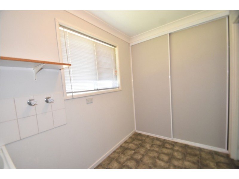 38 Riethmuller Street, Kearneys Spring QLD 4350