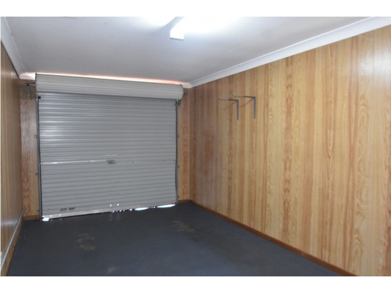 38 Riethmuller Street, Kearneys Spring QLD 4350