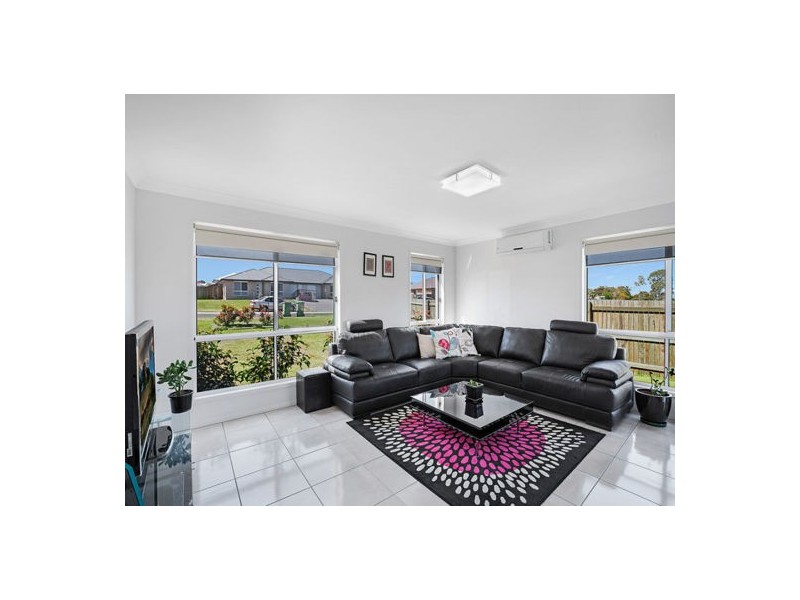 61 Edwin Street, Westbrook QLD 4350