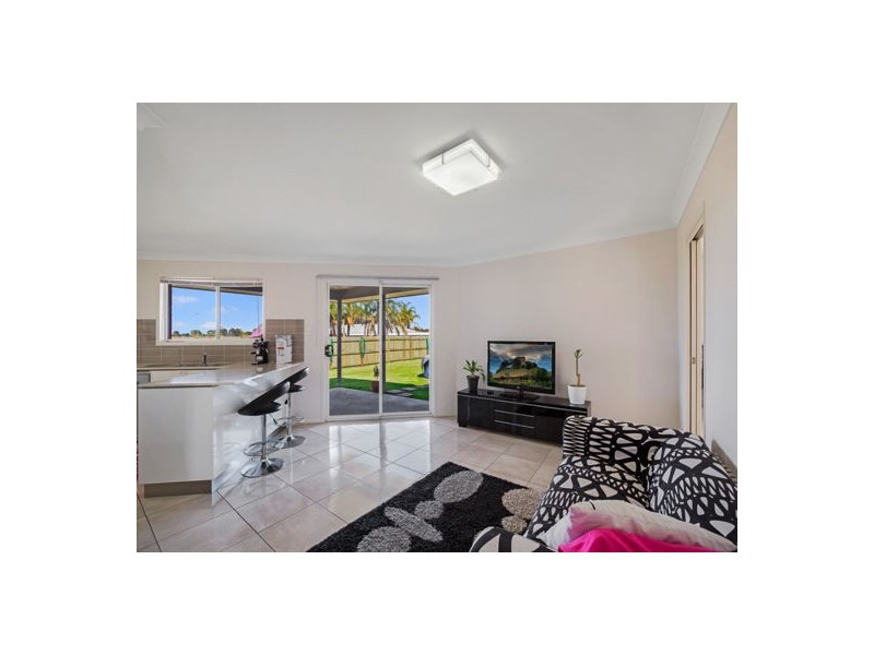 61 Edwin Street, Westbrook QLD 4350