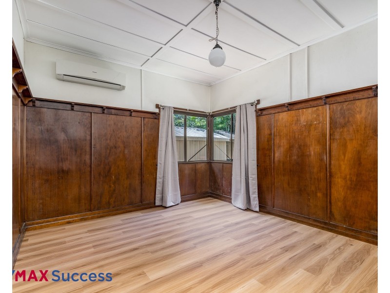 11 Jenkins Street, Newtown QLD 4350