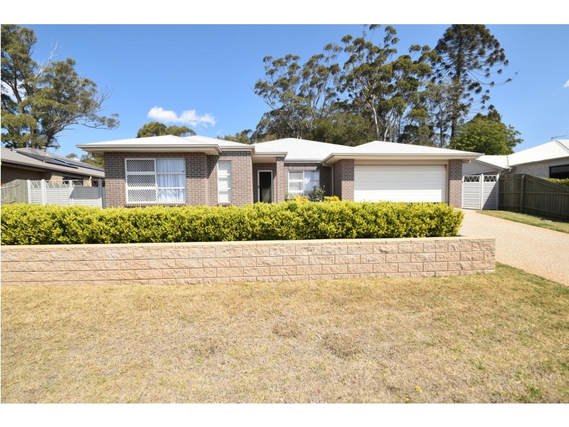 36 Brimblecombe Drive, Middle Ridge QLD 4350