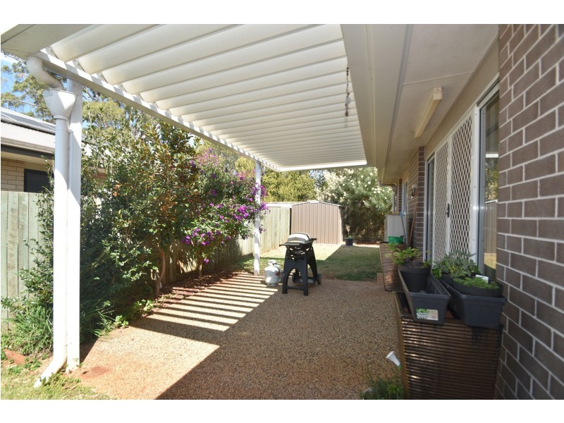 36 Brimblecombe Drive, Middle Ridge QLD 4350