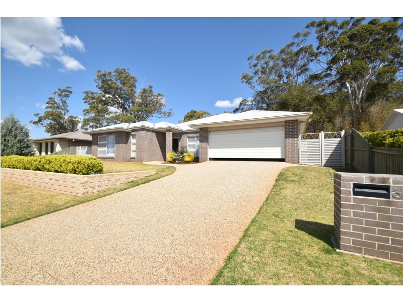 36 Brimblecombe Drive, Middle Ridge QLD 4350