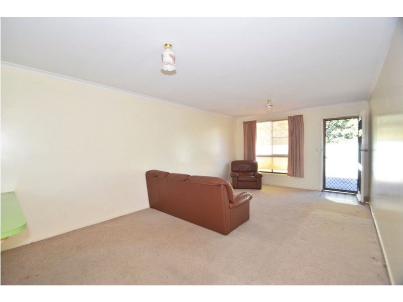 4/15 Edith Street, Newtown QLD 4350