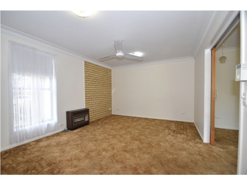 2/3 Brendanbri Street, Kearneys Spring QLD 4350