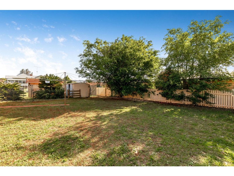 743 Ruthven Street, South Toowoomba QLD 4350