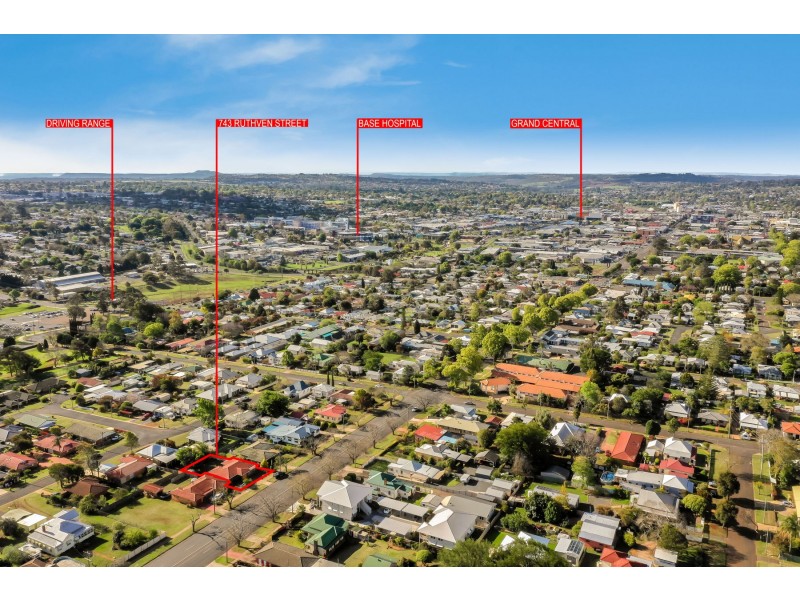 743 Ruthven Street, South Toowoomba QLD 4350