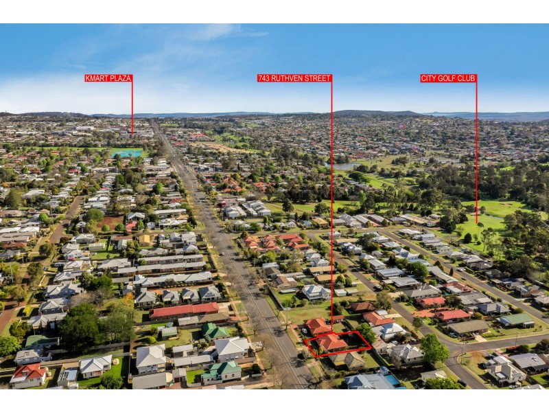 743 Ruthven Street, South Toowoomba QLD 4350