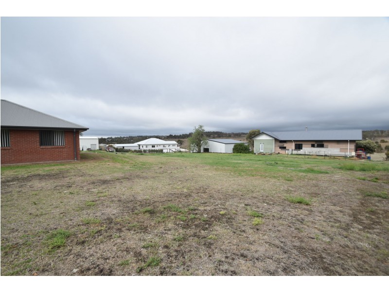 7 Christo Court, Meringandan West QLD 4352