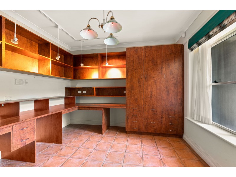 22 Parsley Drive, Middle Ridge QLD 4350