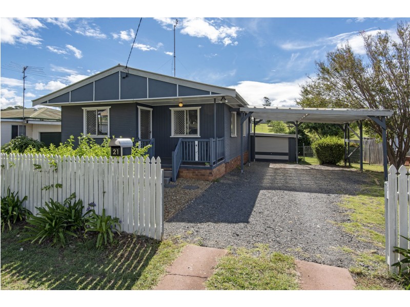 21 Teesdale Avenue, Newtown QLD 4350