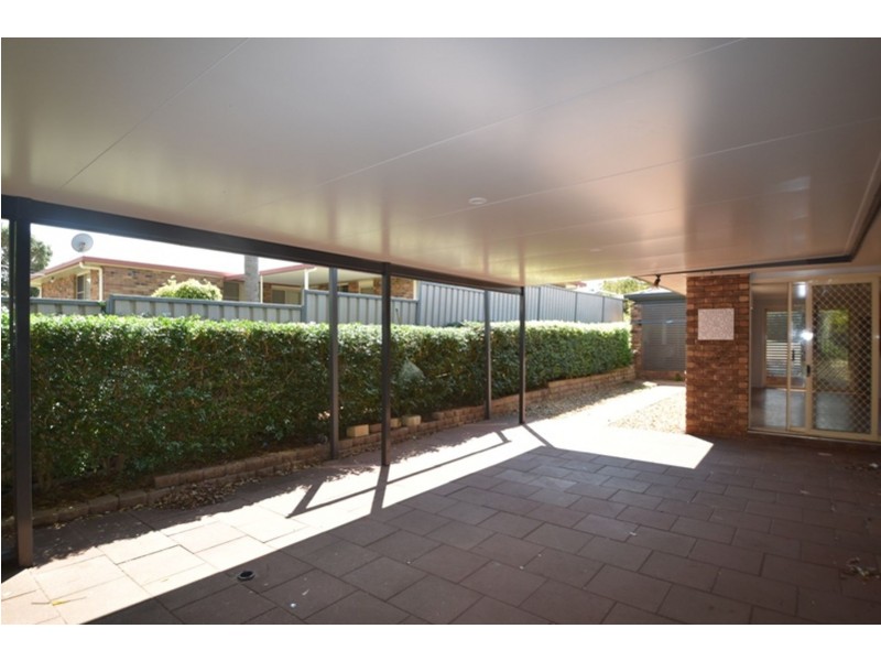 17 Evergreen Court, Glenvale QLD 4350