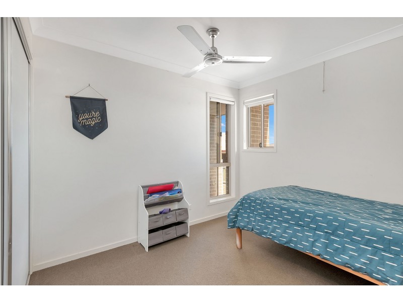 8 Camden Court, Oakey QLD 4401
