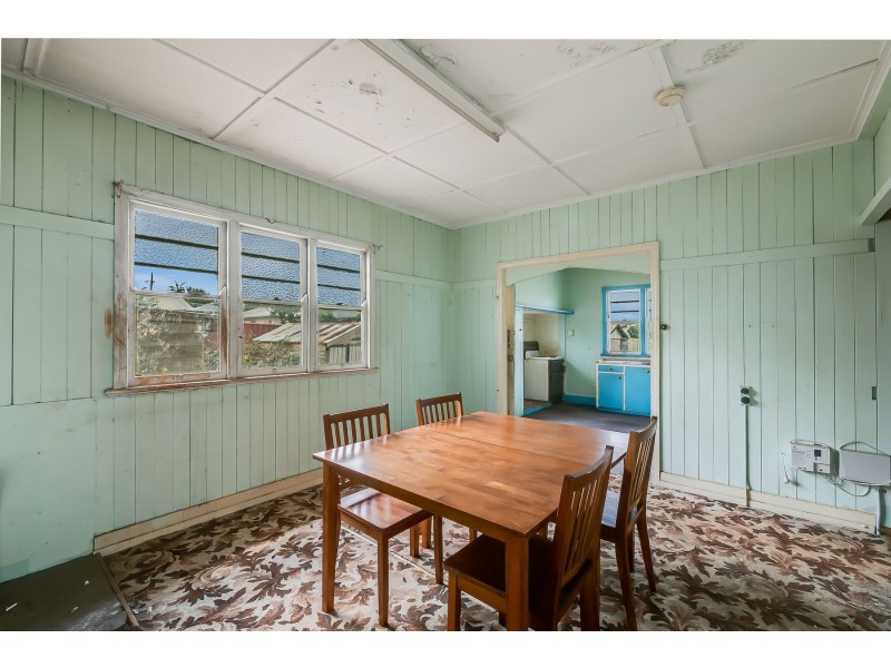 184 Ruthven Street, North Toowoomba QLD 4350