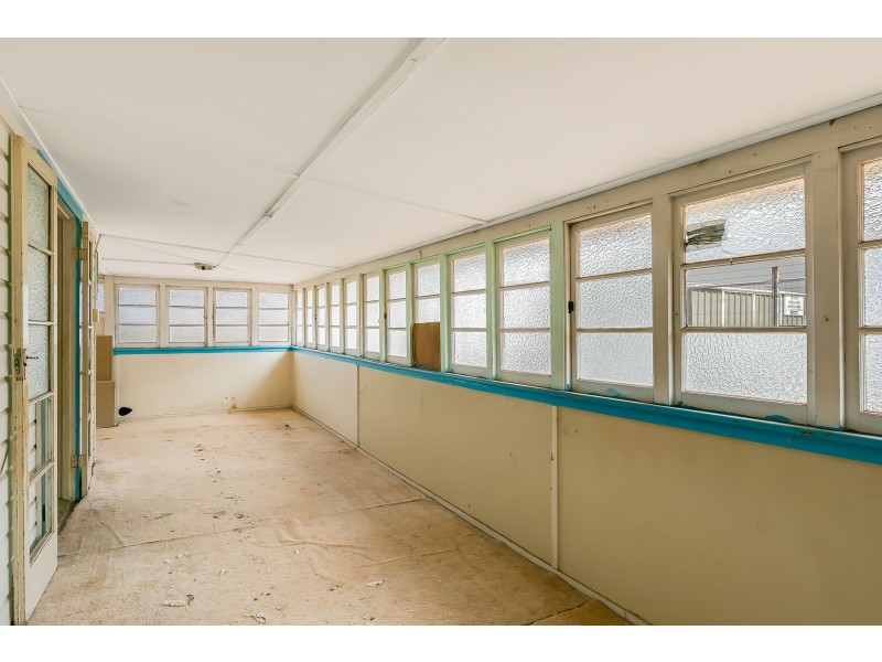 184 Ruthven Street, North Toowoomba QLD 4350