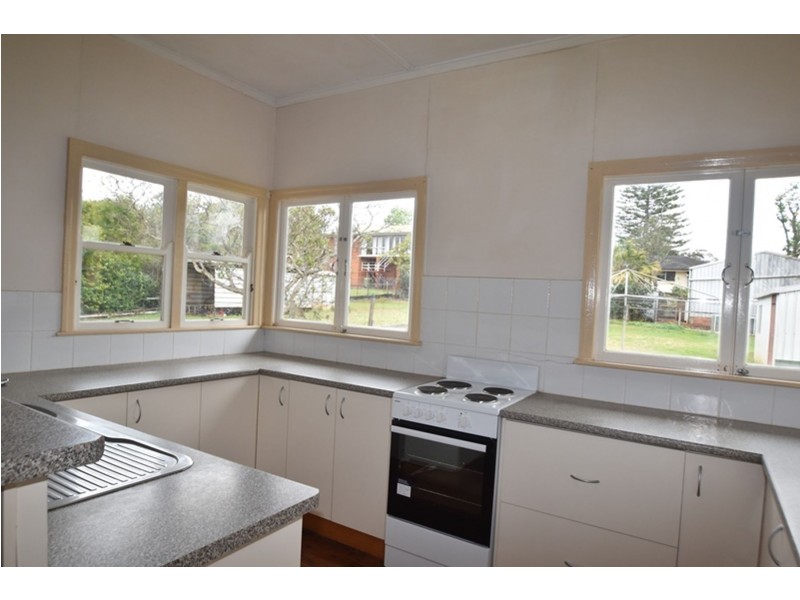 1/127 Ramsay Street, Centenary Heights QLD 4350