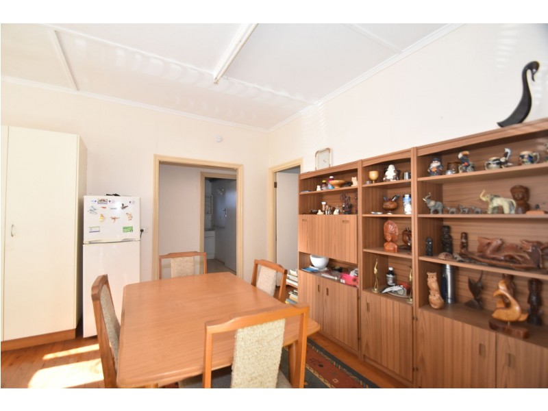 1/127 Ramsay Street, Centenary Heights QLD 4350