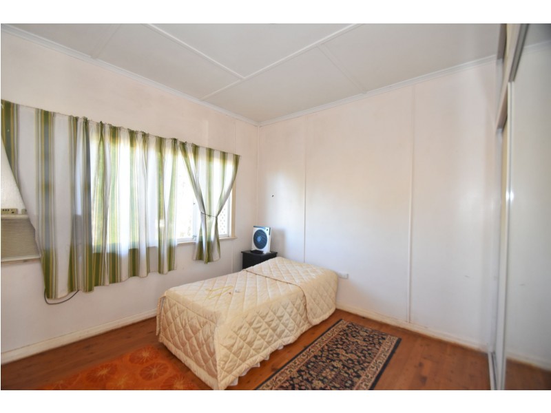 1/127 Ramsay Street, Centenary Heights QLD 4350