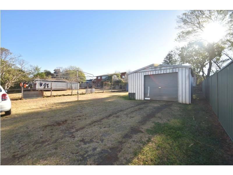 1/127 Ramsay Street, Centenary Heights QLD 4350