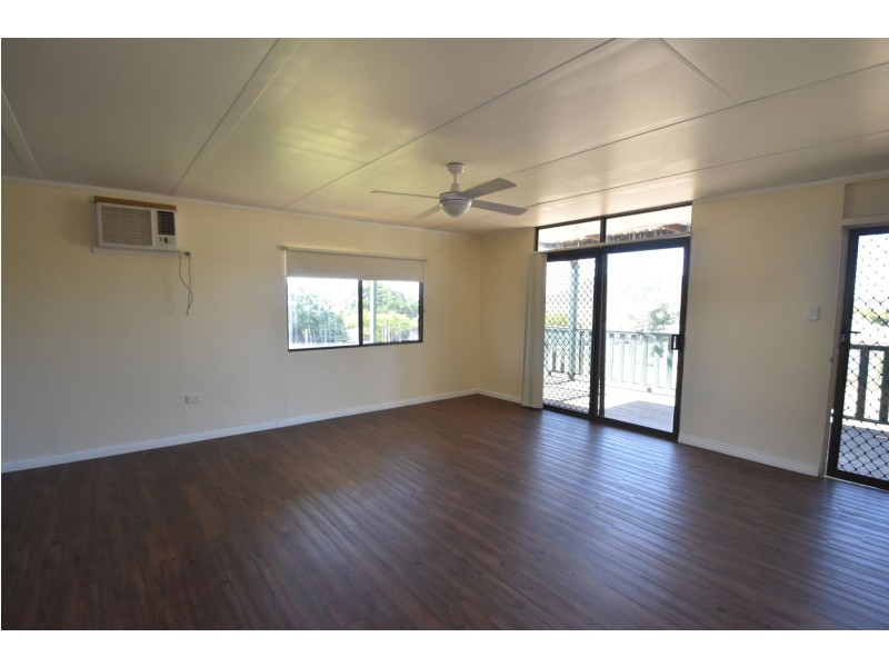 11 Bell Street, Greenmount QLD 4359