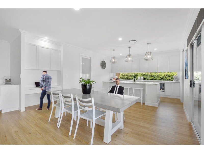 49 Velodrome Drive, Kearneys Spring QLD 4350