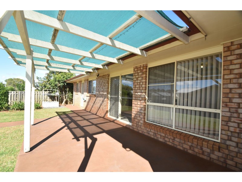 6 Muller Street, Kearneys Spring QLD 4350