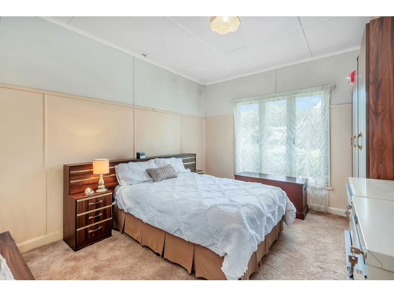 1 Allenby Street, Newtown QLD 4350