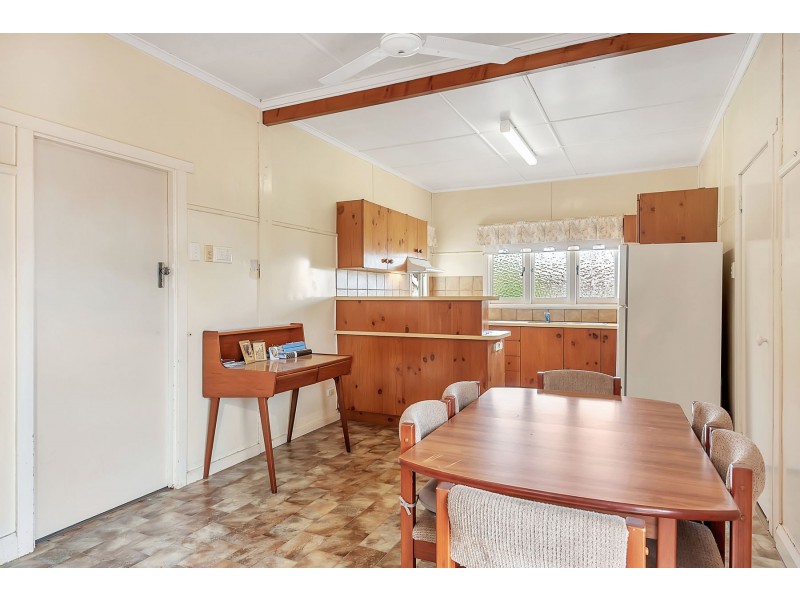 1 Allenby Street, Newtown QLD 4350