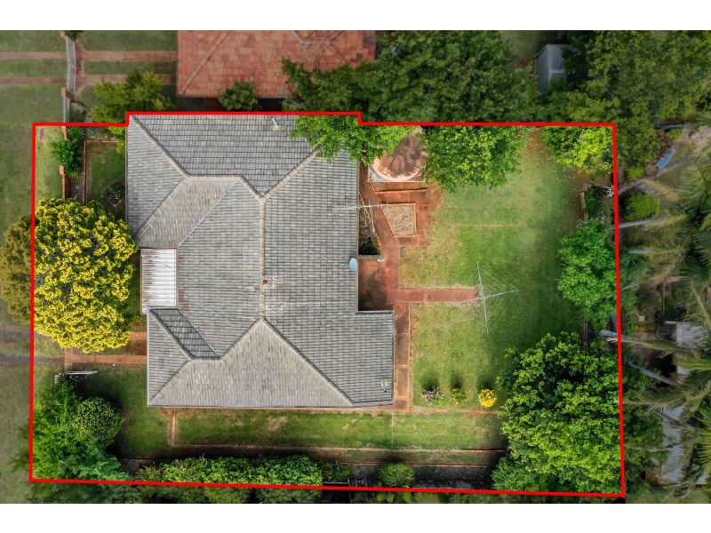 10 Hunter Street, Centenary Heights QLD 4350